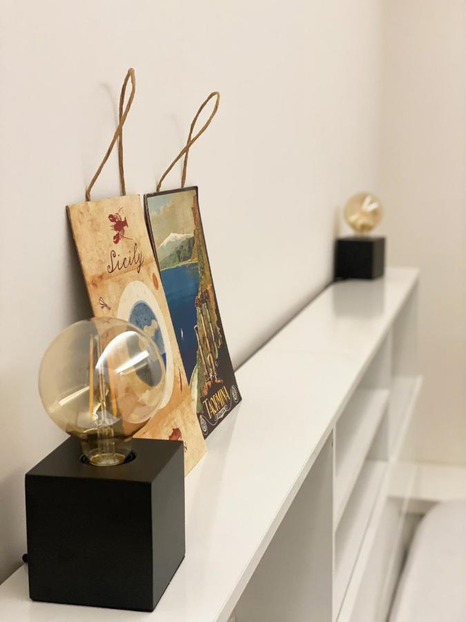 Emanuele Domus Apartment カターニア エクステリア 写真