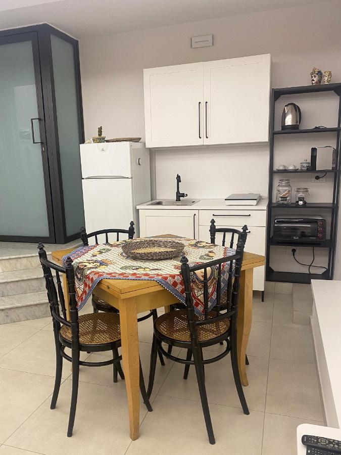 Emanuele Domus Apartment カターニア エクステリア 写真